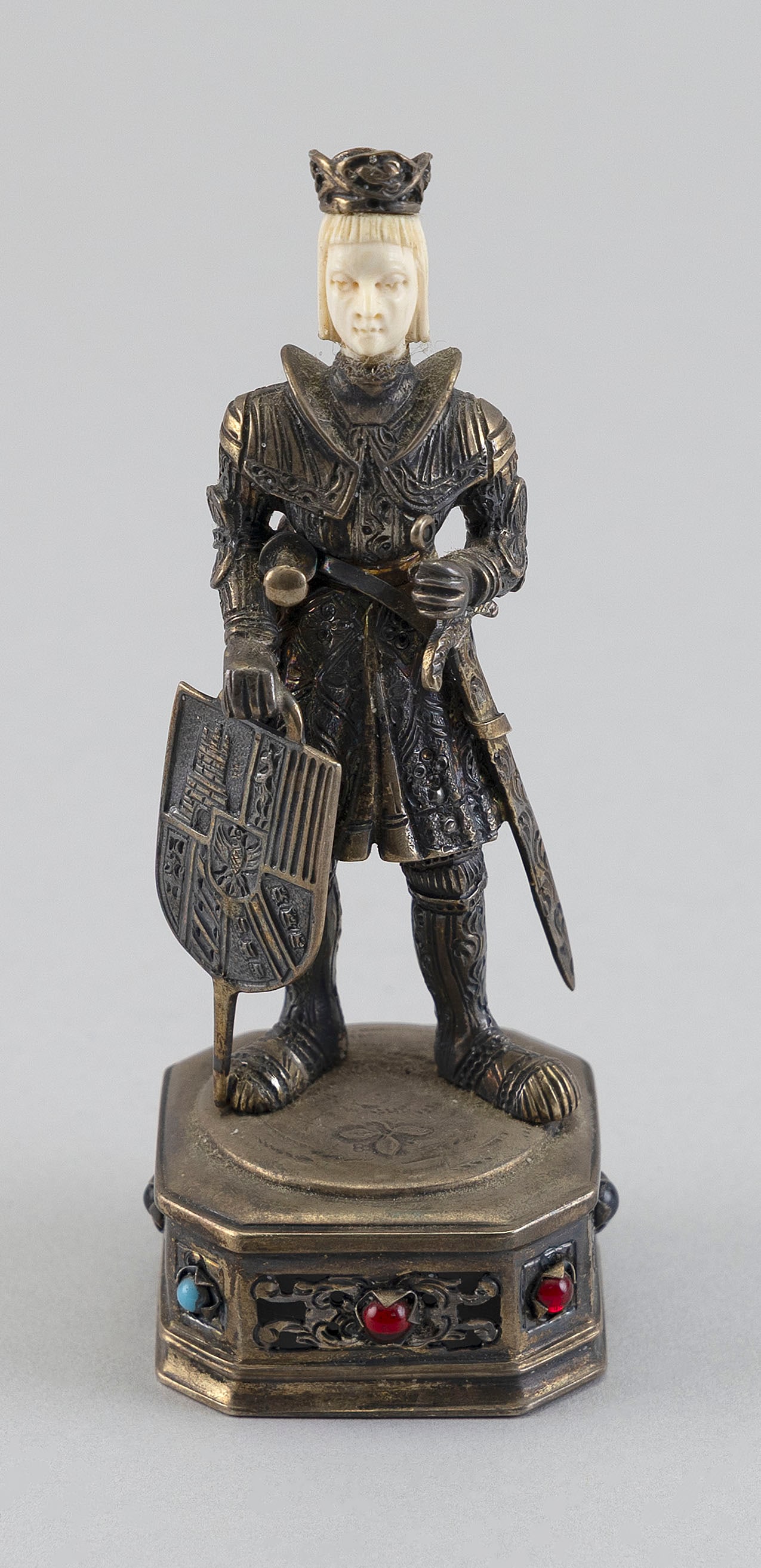 GERMAN STERLING SILVER CABINET FIGURE OF A 15TH CENTURY KING Germany, Late 19th/Early 20th Century (1 of 4)