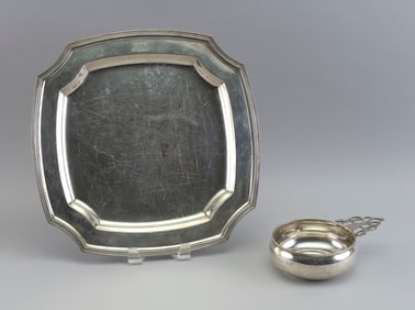 TWO PIECES OF TIFFANY & CO. STERLING SILVER New York, 20th Century Approx. 45.2 troy ounces.
