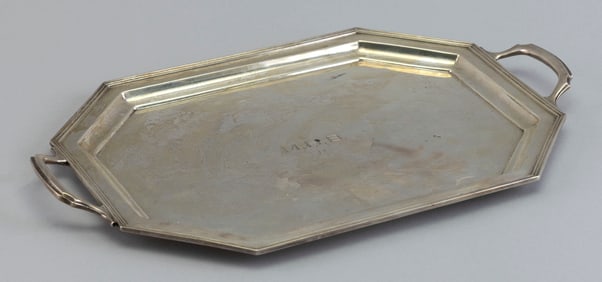 REED & BARTON STERLING SILVER OCTAGONAL TRAY Taunton, Massachusetts, Early 20th Century Approx. 19.6