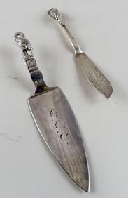 TWO GEORG JENSEN "BLOSSOM" STERLING SILVER SERVING PIECES Denmark, Mid-20th Century Approx. 6.0 troy