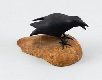 HAROLD GIBBS MINIATURE CROW Barrington, Rhode Island, 1886-1970 Height 2".