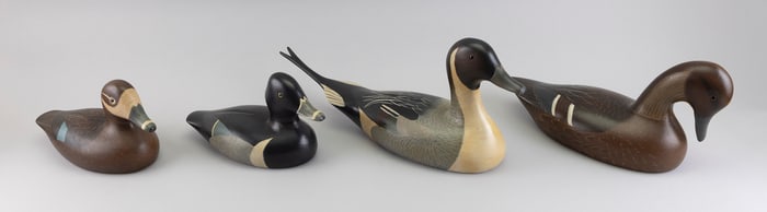 FOUR HOLGER SMITH DECOYS Mattapoisett, Massachusetts, 20th Century Lengths from 12" to 21".