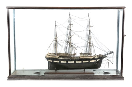 CASED MODEL OF THE WHALESHIP "LAGODA" First Half of the 20th Century Case height 33.5". Length