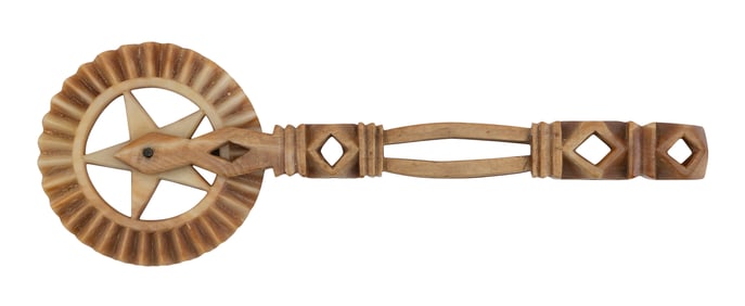 WHALE IVORY PIE CRIMPER WITH OPENWORK HANDLE 19th Century Length 6".