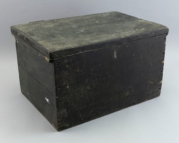 PINE DOCUMENT BOX 19th Century Height 10.25". Width 17.25". Depth 12.5".