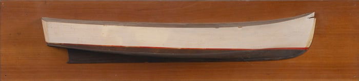 MOUNTED BUILDER'S HALF HULL MODEL OF A MOTOR LAUNCH 20th Century Backboard 5.5" x 26.25".