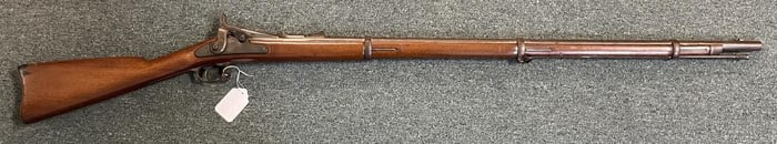 U.S. SPRINGFIELD TRAPDOOR RIFLE 19th Century Length of barrel 36". Total length 56".