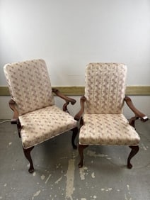 PAIR OF QUEEN ANNE-STYLE ARMCHAIRS AND A ROUND TABLE 20th Century Chair back heights 41".