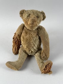 EARLY STEIFF BEAR Early 20th Century Height 9".