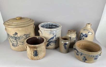 SEVEN PIECES OF STONEWARE 19th Century Heights from 5.5" to 14".