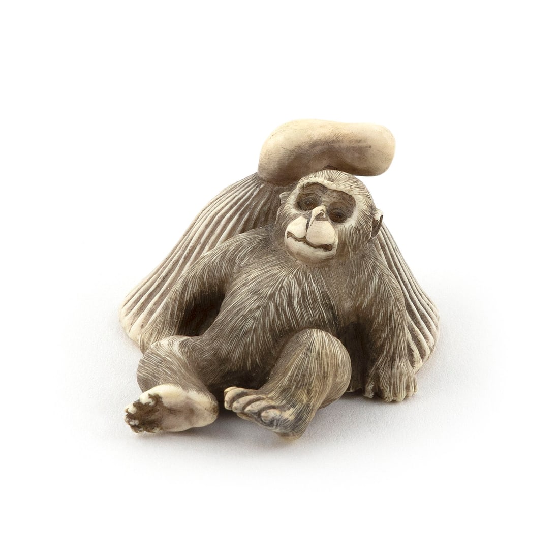 JAPANESE CARVED NETSUKE Late 19th Century Length 1.75". (1 of 5)