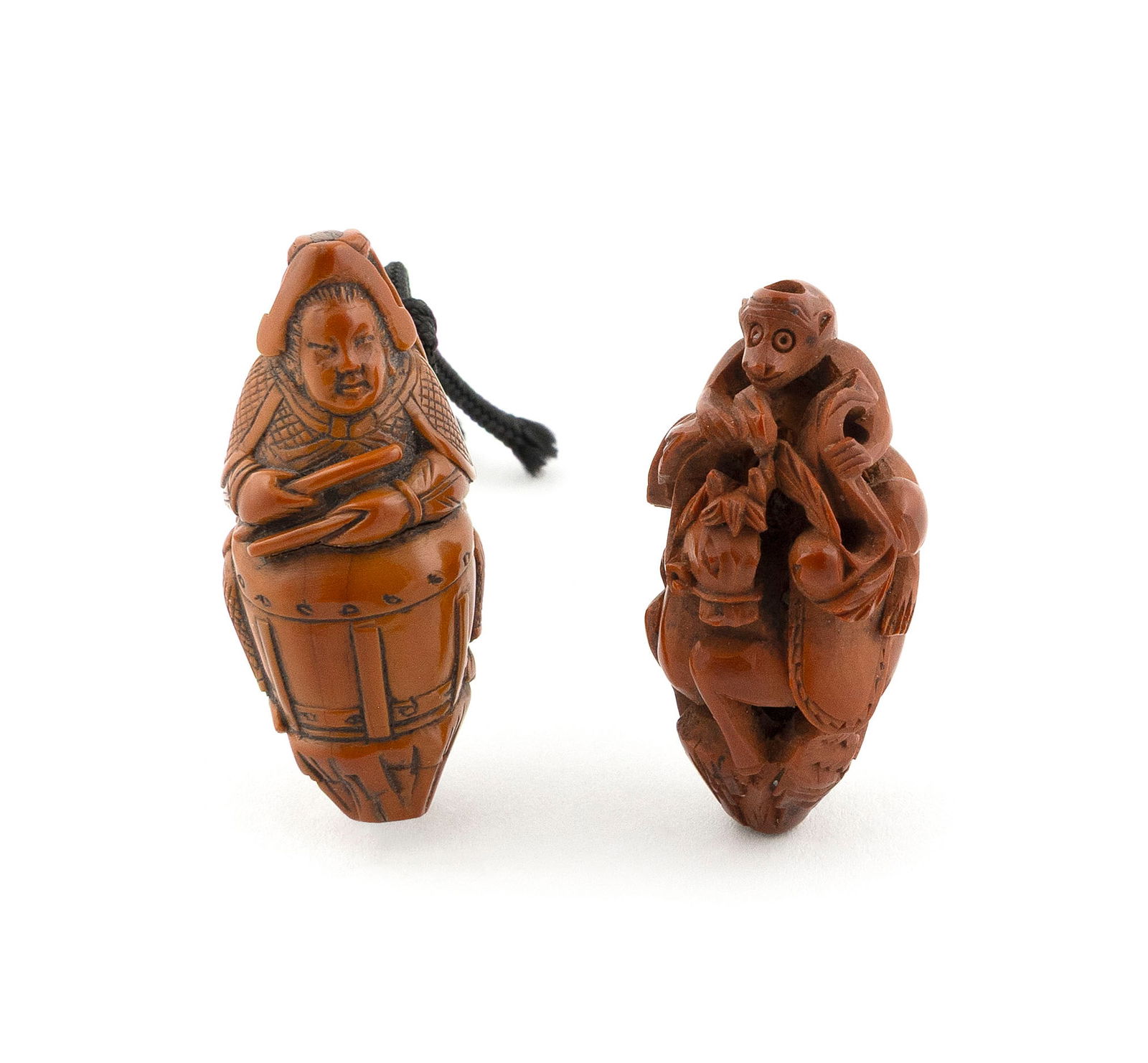 CARVED NUT NETSUKE AND OJIME 20th Century Heights approx. 1.75". (1 of 7)