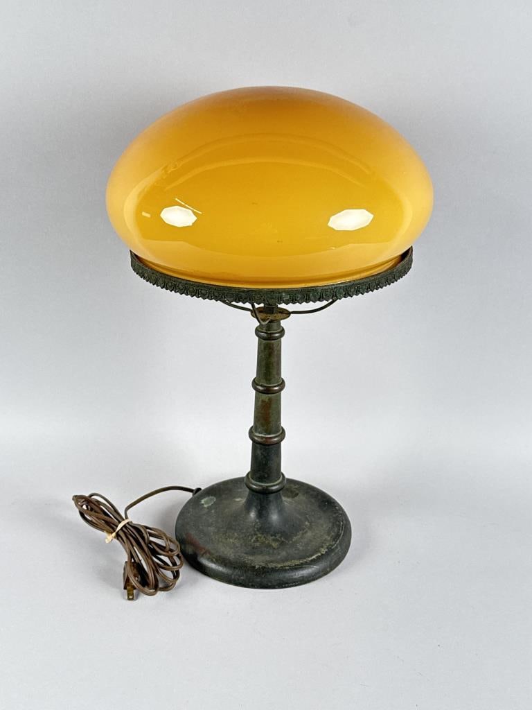 HANDEL BRONZE TABLE LAMP WITH GLASS SHADE Early 20th Century Height 19". Base diameter 7.75". Shade (1 of 3)