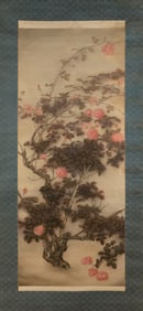 LARGE JAPANESE SCROLL PAINTING OF A PINK ROSE BUSH 19th Century On paper, 64" x 26.5".