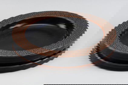 STIG LINDBERG (SWEDEN, 1916-1982) FOR GUSTAVSBERG STONEWARE SHALLOW BOWL Sweden, Mid-20th Century
