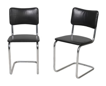 PAIR OF CANTILEVER CHAIRS IN THE STYLE OF MARCEL BREUER (HUNGARY/AMERICA, 1902-1981) FOR KNOLL
