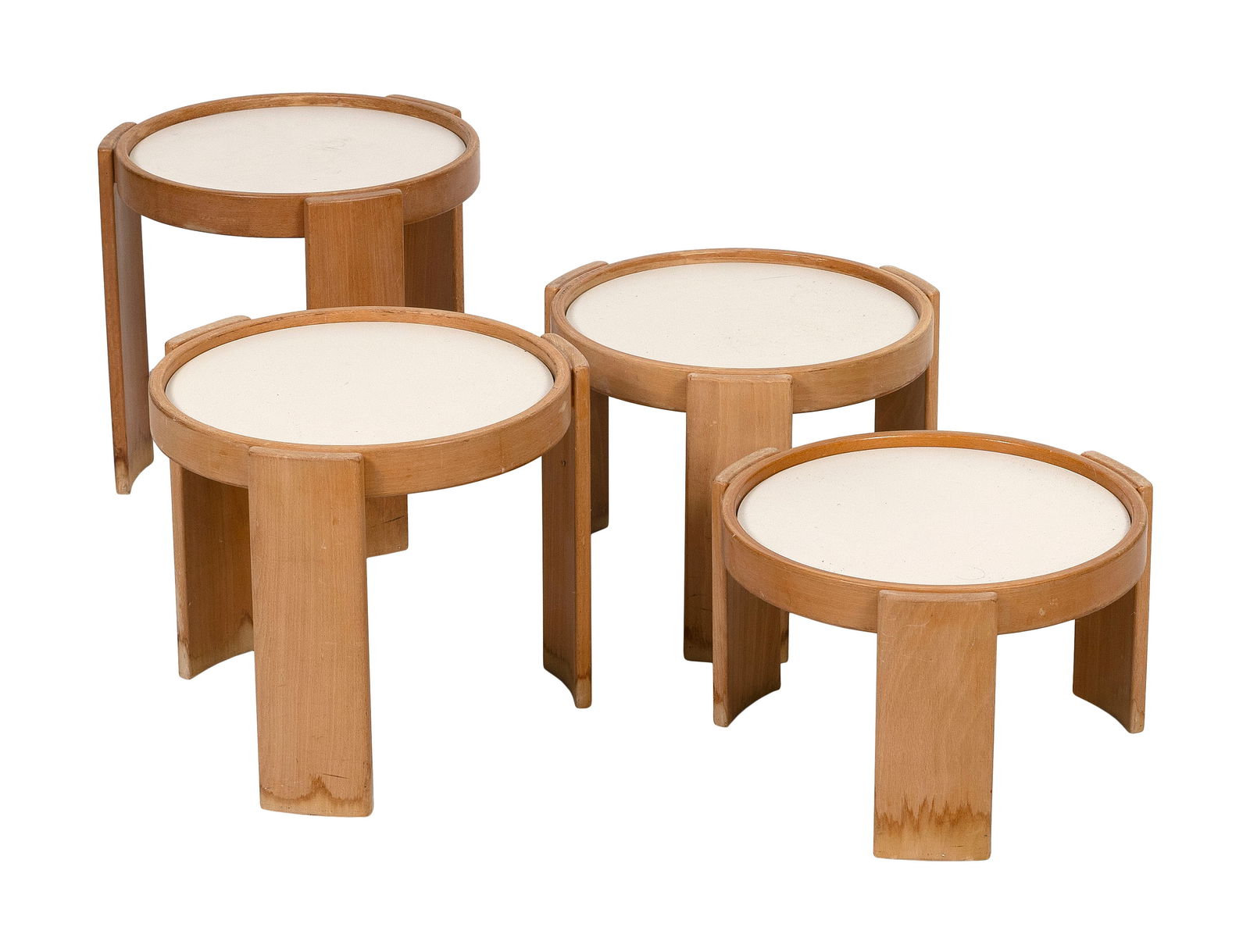 GIANFRANCO FRATTINI (ITALY, 1926-2004) FOR CASSINA NESTING TABLES 20th Century Heights to 15". (1 of 2)