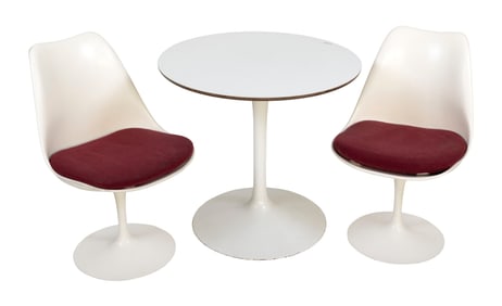 KNOLL "TULIP" TABLE AND TWO MATCHING SWIVEL CHAIRS America, 20th Century Table height 29". Top