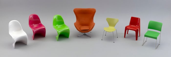 SEVEN VITRA DESIGN MUSEUM MINIATURE CHAIRS 20th Century Heights from 4.75" to 7".