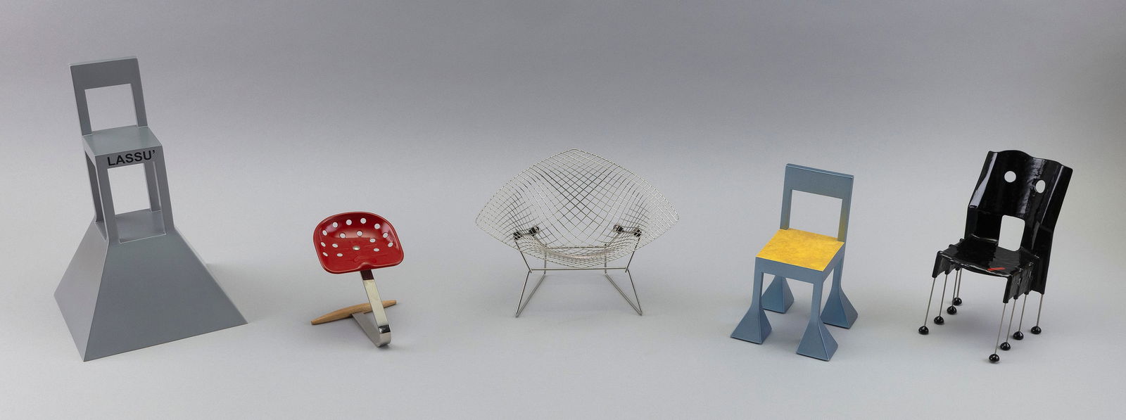 FIVE VITRA DESIGN MUSEUM MINIATURE ITALIAN DESIGNER CHAIRS 20th Century Heights from 3" to 9". (1 of 2)