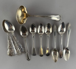 FOURTEEN PIECES OF STERLING SILVER FLATWARE Early to Mid-20th Century Approx. 12.5 troy oz.