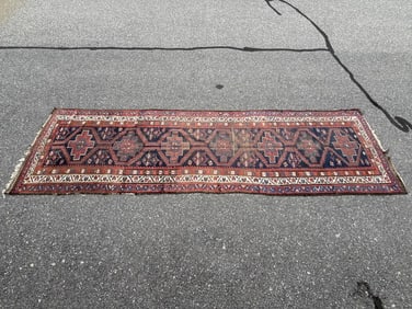 NORTHWEST PERSIAN RUNNER: 3'7" X 13'0" First Half of the 20th Century