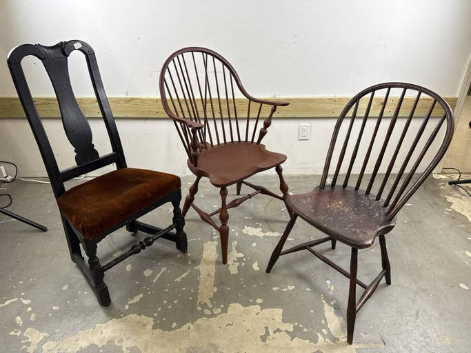 Wallace Nutting Brace Back Windsor Marked O