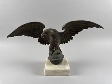 BRONZE EAGLE 19th Century Height 7.5". Width 14".