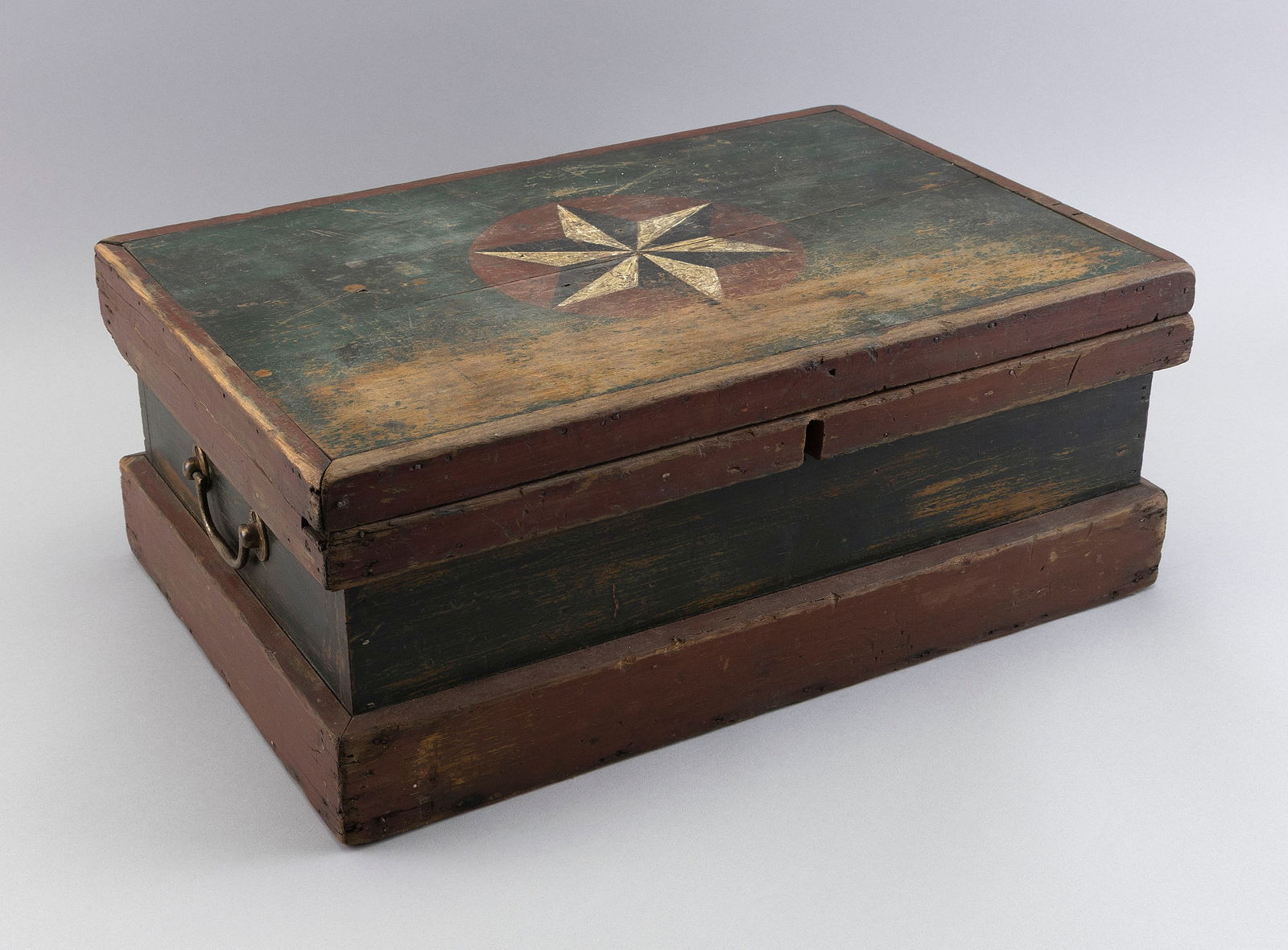 BOX WITH PAINTED COMPASS ROSE DECORATION 19th Century Height 7". Width 18". Depth 12". (1 of 3)