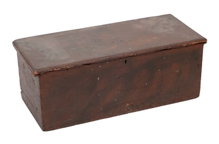 PAINTED PINE TRUNK 19th Century Height 12.5". Width 33.5". Depth 14.5".