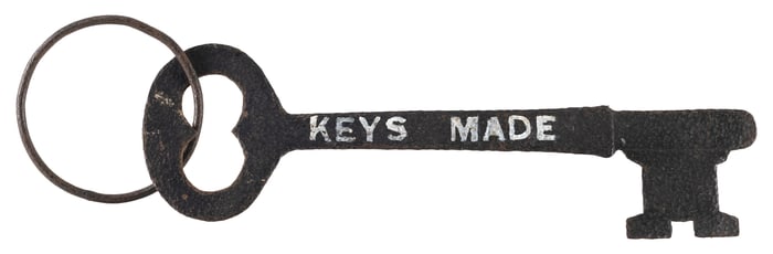 PAINTED CAST IRON "LOCKSMITH" KEY-FORM TRADE SIGN 20th Century Length 24.5".