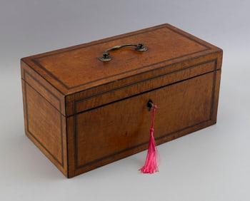 ENGLISH BEE'S WING SATINWOOD TEA CADDY 19th Century Height 13". Width 6.5". Depth 6.25".