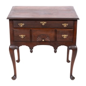 QUEEN ANNE LOWBOY Massachusetts, Circa 1750 Height 33". Width 32.75". Depth 21.75".