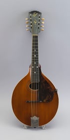 EARLY GIBSON A3 MANDOLIN Circa 1915 Length 26".