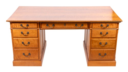 ELDRED WHEELER TIGER MAPLE DESK Massachusetts, 20th Century Height 30". Width 64". Depth 33".