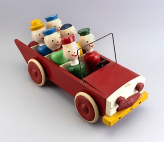 VINTAGE TOY BOWLING GAME 20th Century Height 10". Length 21.5".