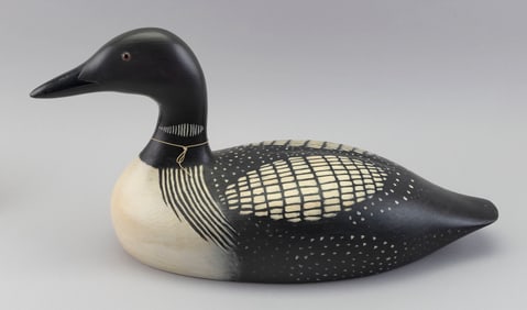 HOLGER SMITH LOON DECOY Mattapoisett, Massachusetts, 20th Century Length 25".