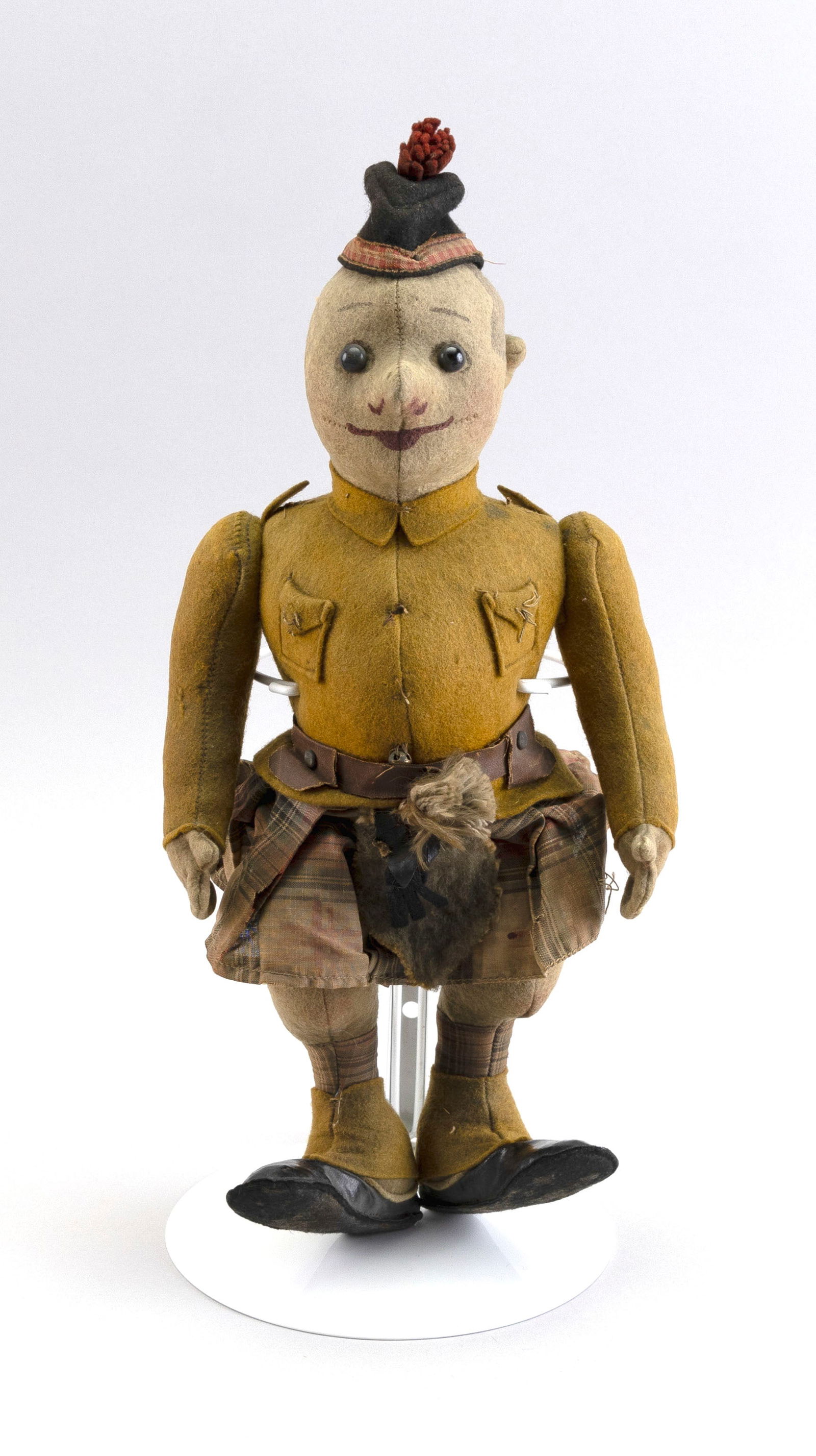 SCOTSMAN DOLL Early 20th Century Height 14".: SCOTSMAN DOLLEarly 20th CenturyPossibly Steiff.Height 14".