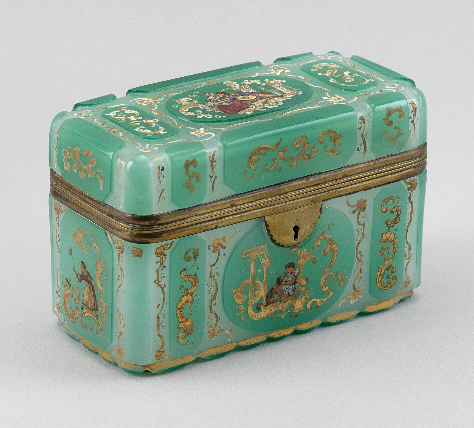 BOHEMIAN OPALINE OVERLAY GLASS DRESSER BOX OR JEWELRY CASKET Mid-19th Century Height 4". Width (1 of 6)