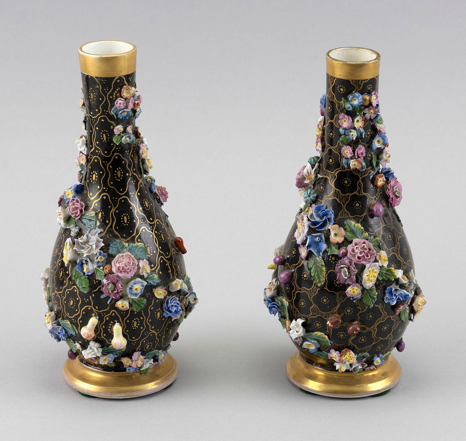 PAIR OF RARE POPOV PORCELAIN BUD VASES Russia, 19th Century Heights 7". (1 of 4)