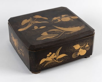 JAPANESE GILT AND BROWN LACQUER BOX Late 19th Century Height 5". Width 10.5". Depth 10".