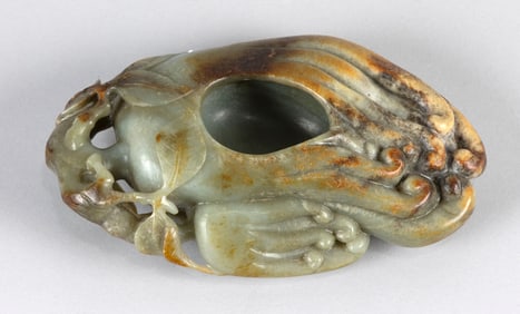 CHINESE MOTTLED JADE BUDDHA'S HAND FRUIT-FORM BRUSH WASHER 19th Century Length 8". Width 5".