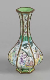 CHINESE FAMILLE ROSE CANTON ENAMEL VASE Late 19th Century Height 6".