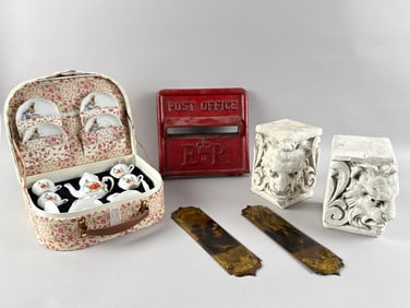 ODD LOT OF ENGLISH ITEMS