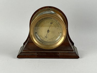FRENCH BAROMETER Early 20th Century Diameter 5.5".