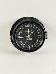 CHELSEA CLOCK CO. U.S. NAVY SHIP'S CLOCK Boston, WWII Era Diameter 6.5".