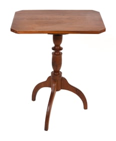 CHERRY CANDLESTAND New England, 19th Century Height 27.5". Top 22" x 15.5".