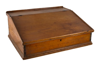SLANT-TOP DESK 19th Century Height 12.5".