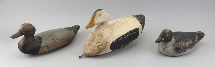 THREE DECOYS 20th Century Lengths from 13" to 17".