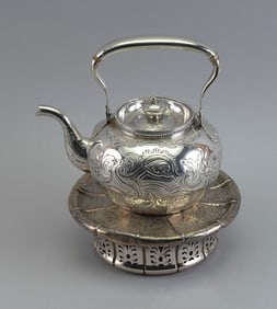 GEORGE SEARS GELSTON COIN SILVER TEAPOT AND A NON-MATCHING SILVER PLATED STAND New York, Early 19th